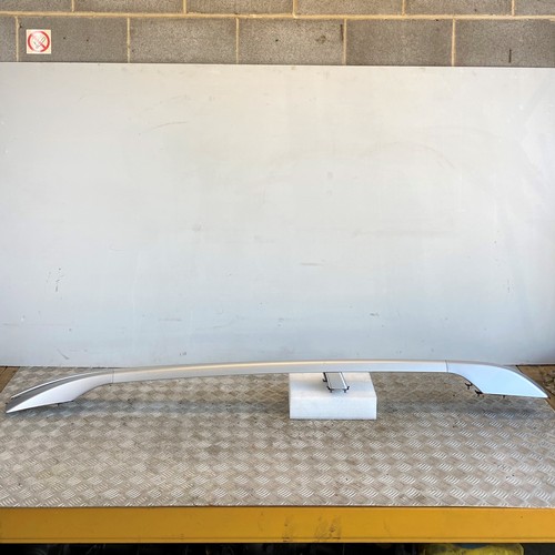 Roof rack bars - roof,
